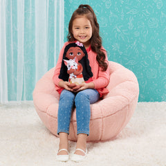 Disney Princess Moana & Pua plush shows skirt and sash detail.