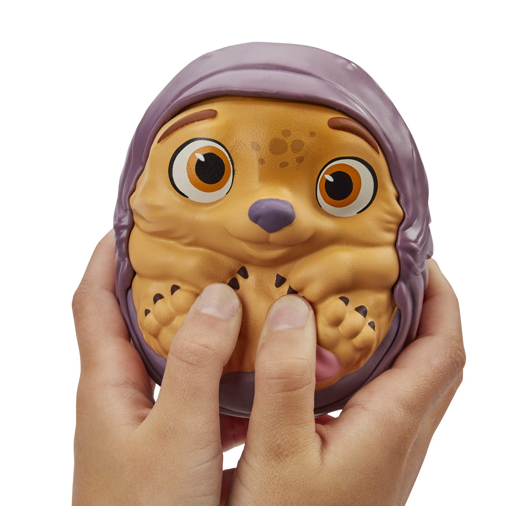 Disney Princess Raya Baby Tuk Tuk snack accessories with banana for pretend snacks
