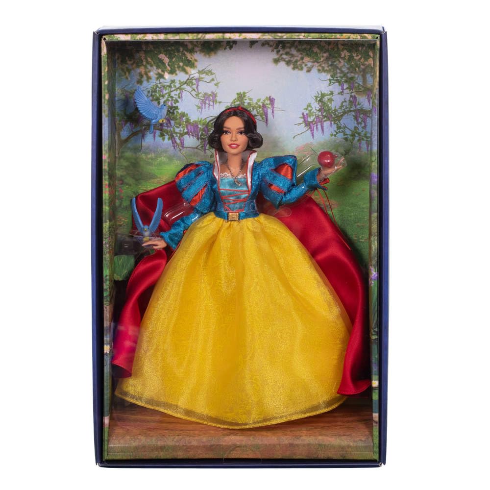 Disney Princess Snow White display box and posable doll stand included