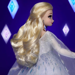 Disney Princess Style Series Holiday Elsa Doll articulated wrists hands pose