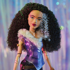 Disney Princess Willa with Moonstone necklace highlights collectible design and pretend adventures