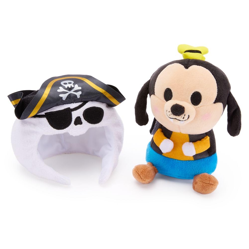 Disney Store Goofy back strap with hook-and-loop for easy attachment.