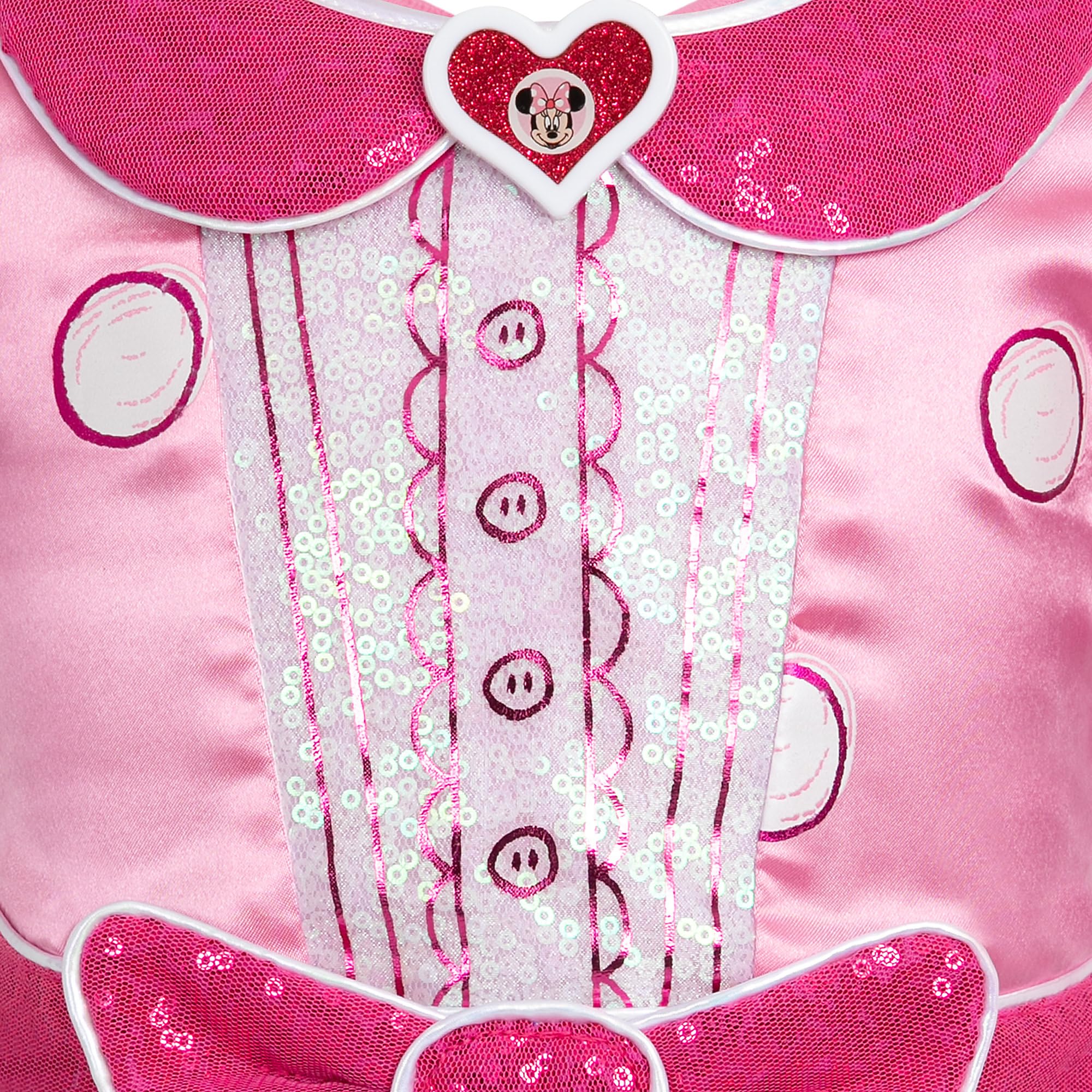 Disney Store glittering heart brooch adds sparkle to the Minnie outfit