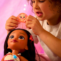 Disney Store Moana Heart of Te Fiti necklace close-up