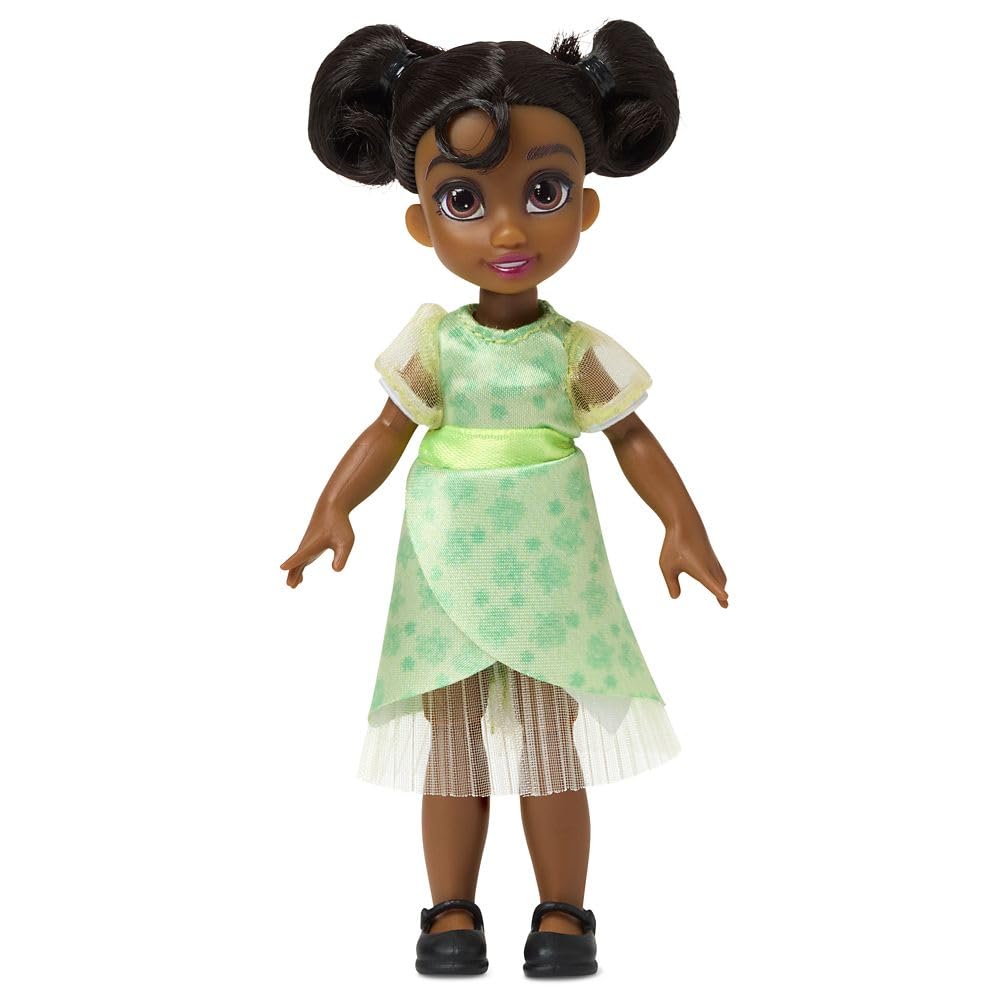 Disney Store Tiana ragdoll set enhances creative storytelling adventures for kids.