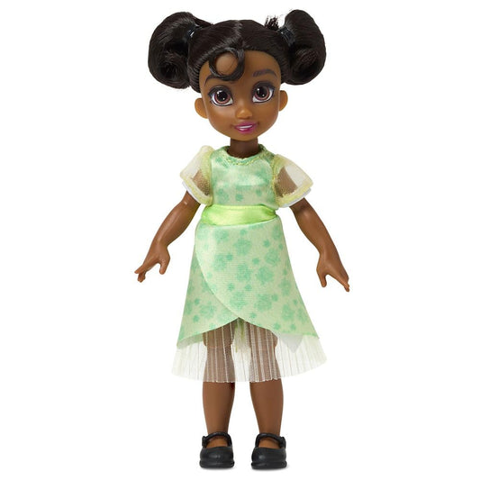 Disney Store Tiana ragdoll set enhances creative storytelling adventures for kids.