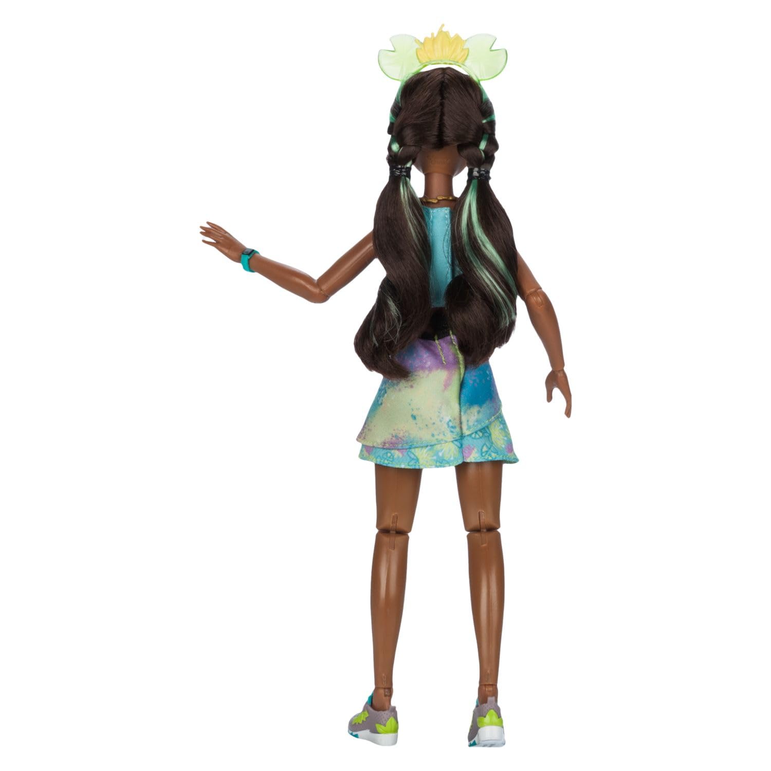 Disney Store Tiana ily 4EVER doll includes pretend to-go drink for role-play.