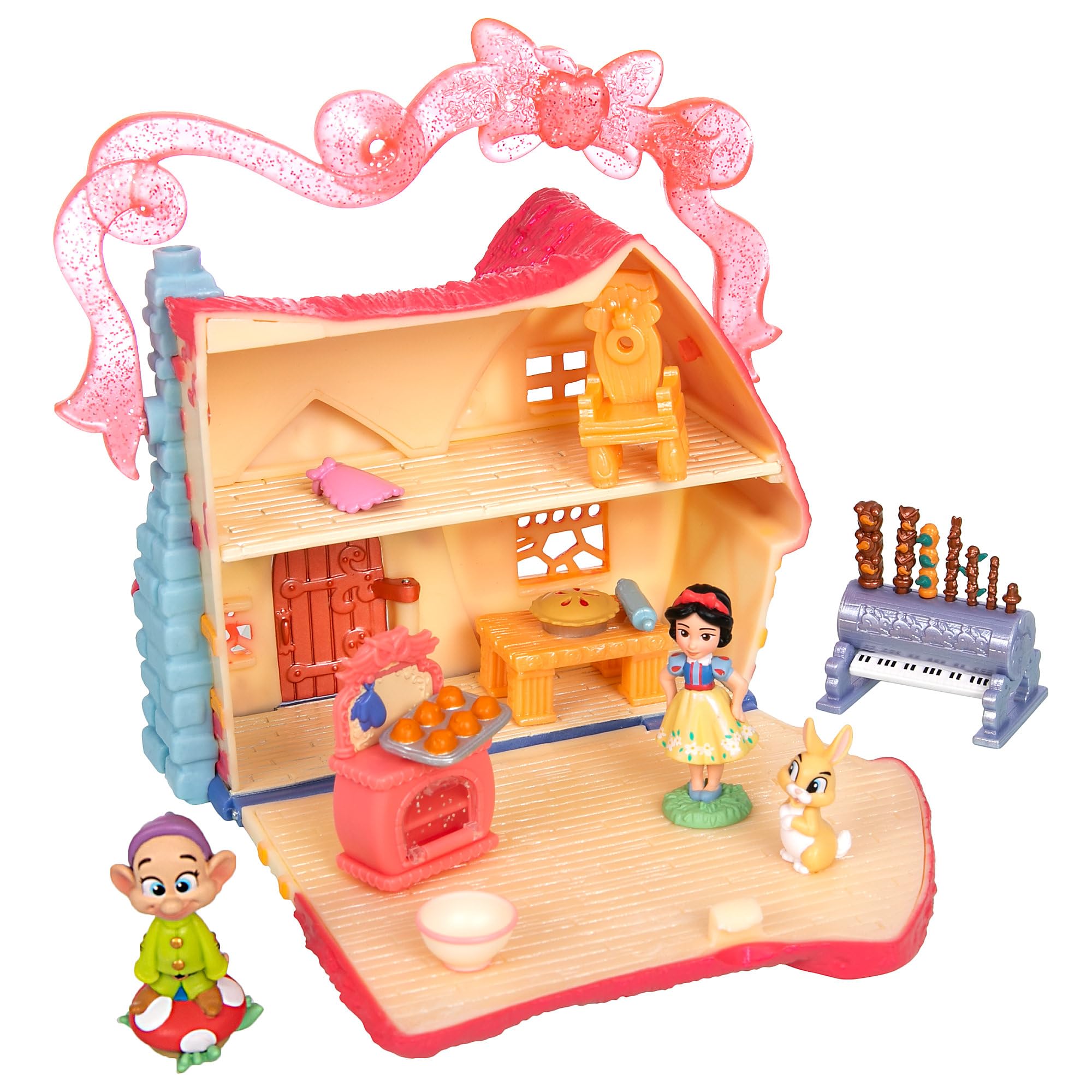 Disney Store Snow White cottage interior with kitchen accessories