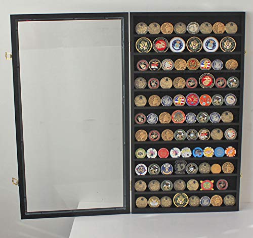 DisplayGifts collection cabinet style presents coins with a premium look.