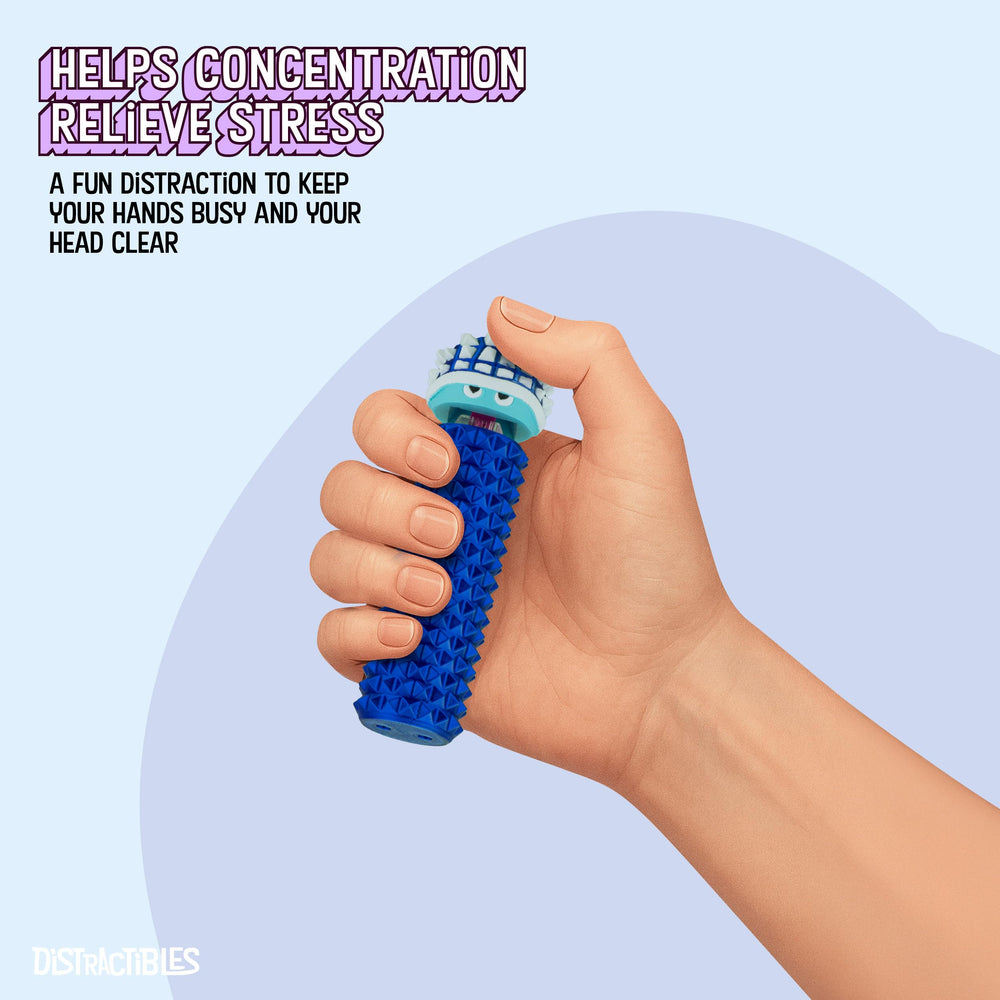 Distractibles Shelly compact design fits in pockets for on-the-go use
