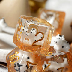 DNDND cow d12 die with clear digits for fast reads.