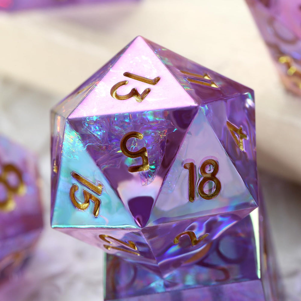 DNDND iridescent lilac sharp D6 dice add sparkle to sessions