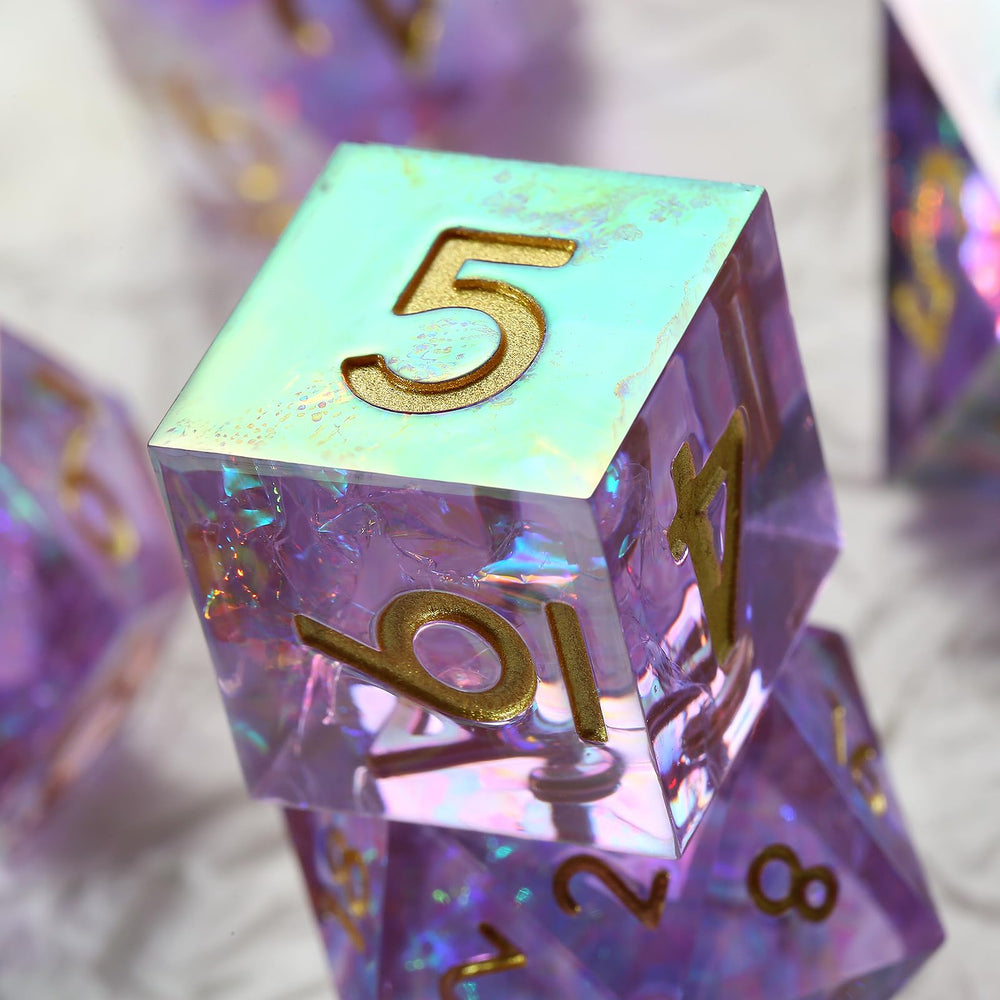 DNDND iridescent lilac sharp D8 dice catch light beautifully