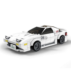 dOBROMOb Mazda RX-7 FC3S open hood shows engine detail for display