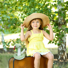 Doindute green snake made from child-friendly, easy-care polyester
