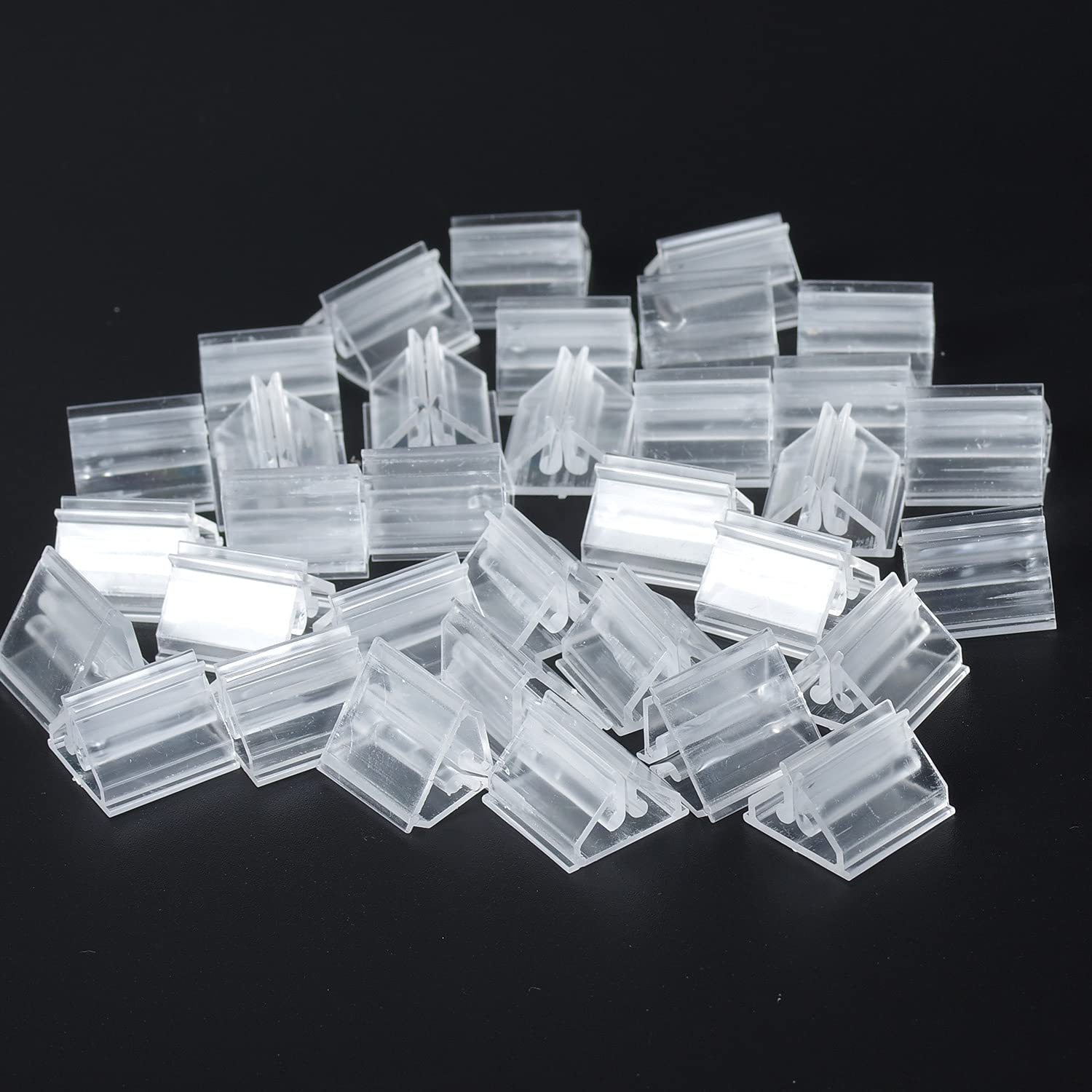 Dong Huang transparent plastic stands for DIY board games and party favors