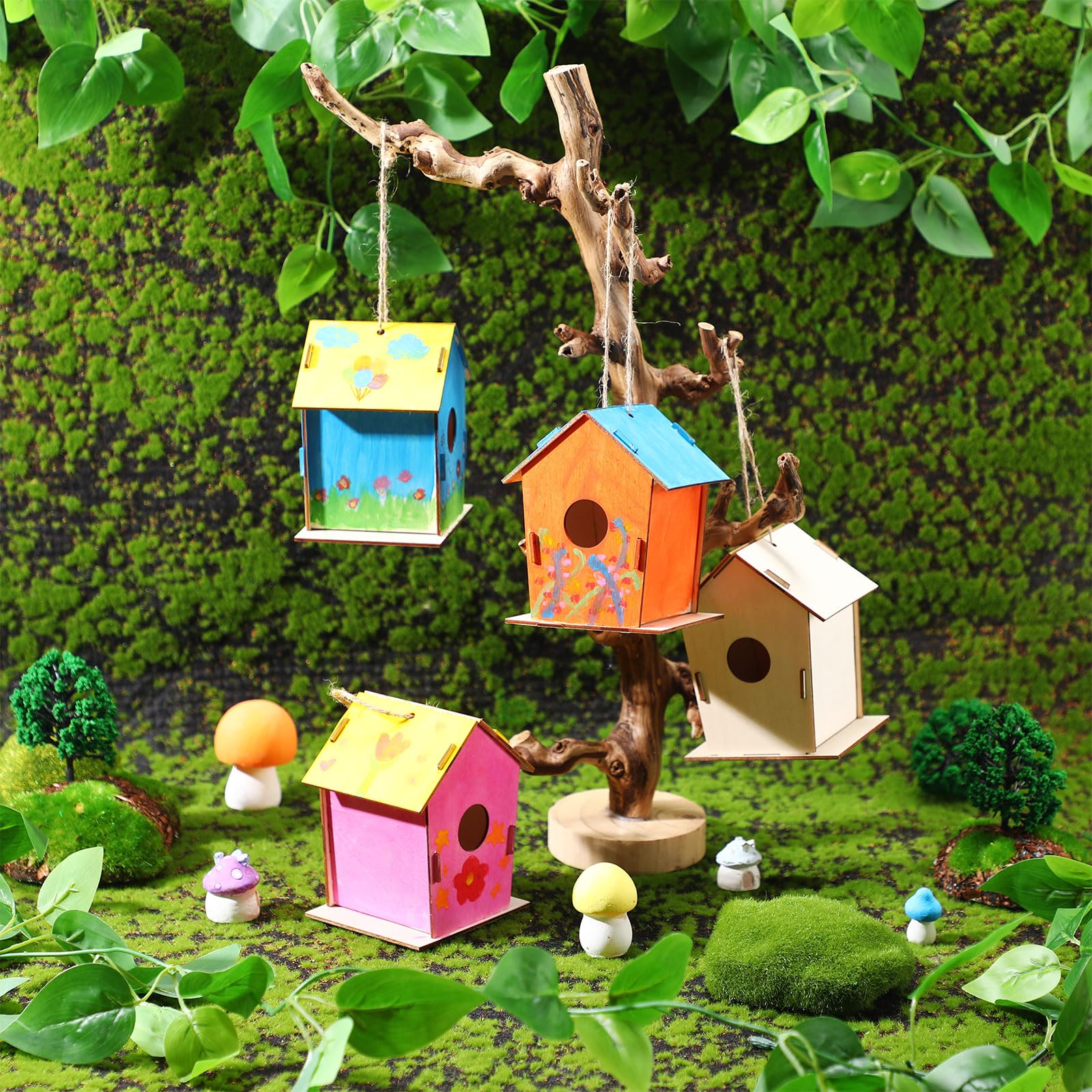 DoubleFill bird house features simple mortise-and-tenon assembly for easy setup.