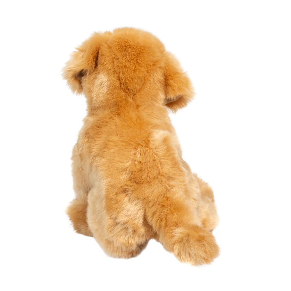 Douglas Bella Golden Retriever nose leatherette detail enhances realism during snuggles.