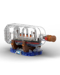dOvOb Titanic ship-in-a-bottle blocks close-up for precise, immersive building.