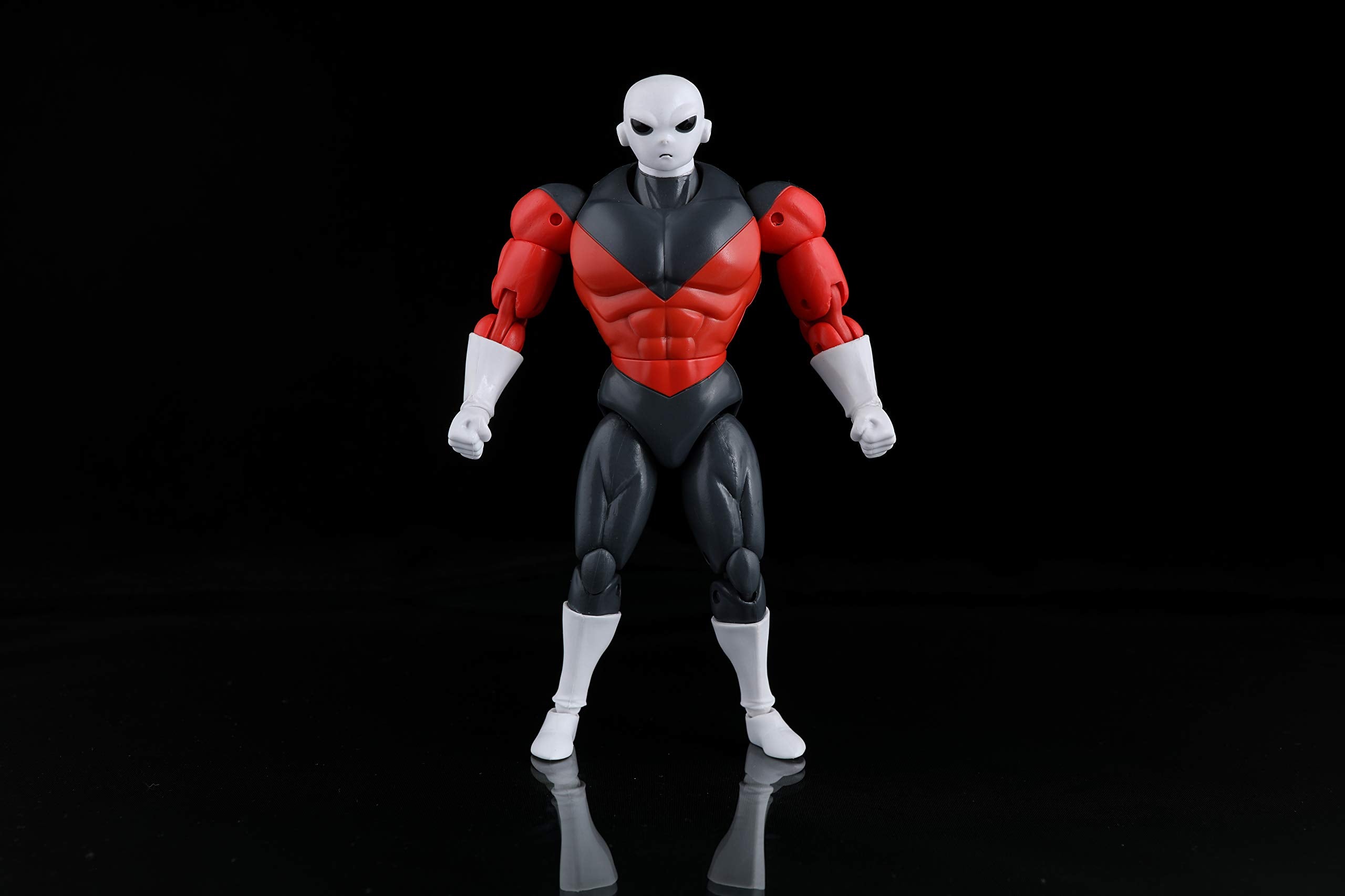 Dragon Ball Super Dragon Stars Jiren 6.5-inch action figure closeup emphasizes rugged sculpting and paintwork.
