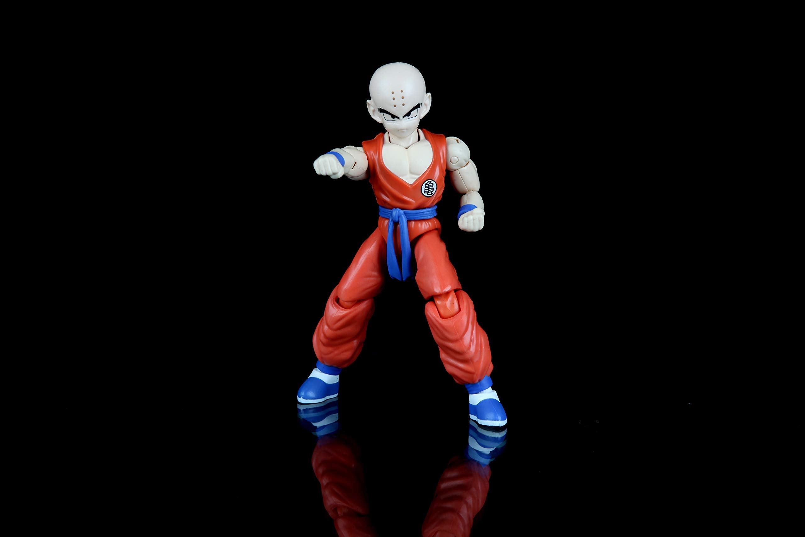 Dragon Stars Krillin 6.5-inch dynamic pose image highlights dramatic action options.
