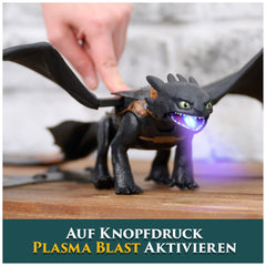 DreamWorks Toothless blue plasma light and chomping sounds heighten sensory play.