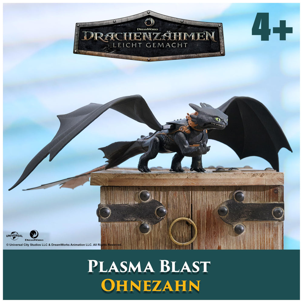 DreamWorks Toothless plasma blast lights create exciting action during pretend battles.