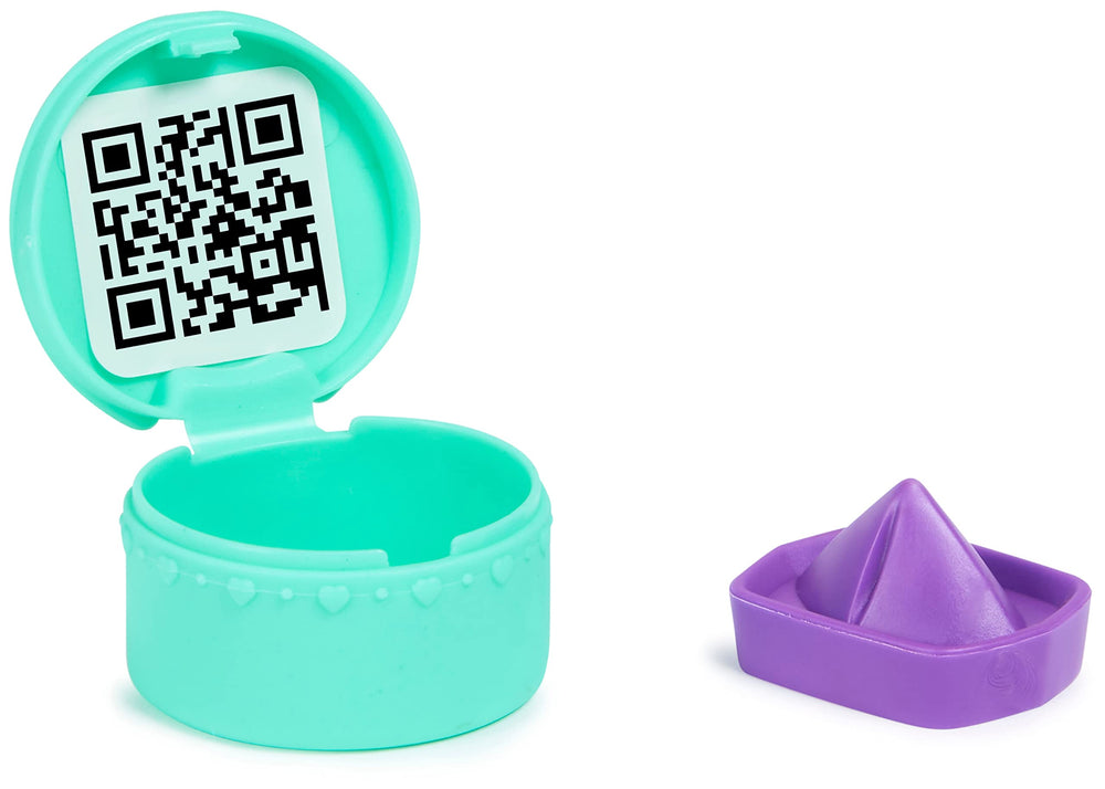 Gabby's Dollhouse hamster figurine adds companion mini-stories to play.