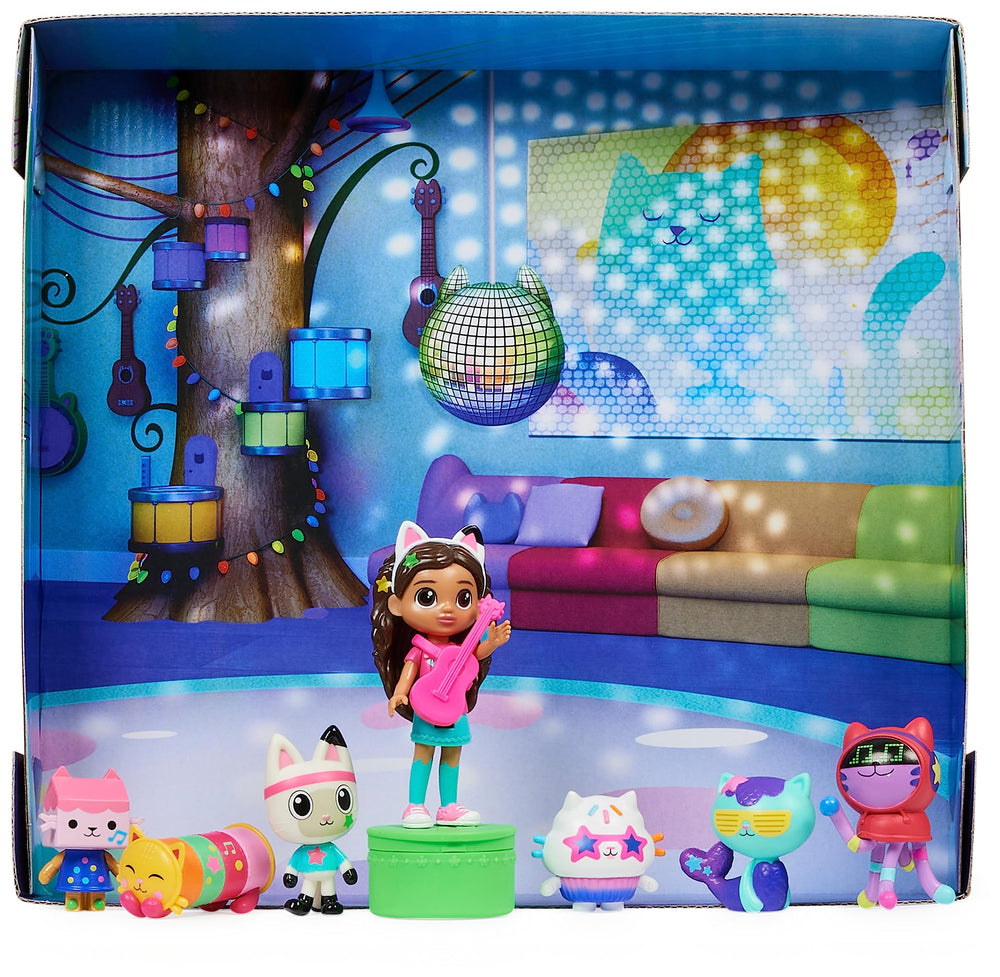 DreamWorks Gabby’s Dollhouse Pillow Cat figure provides cuddly play moments.