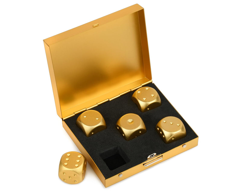 DS Distinctive Style aluminum dice 16mm set with case viewed from above for portable play