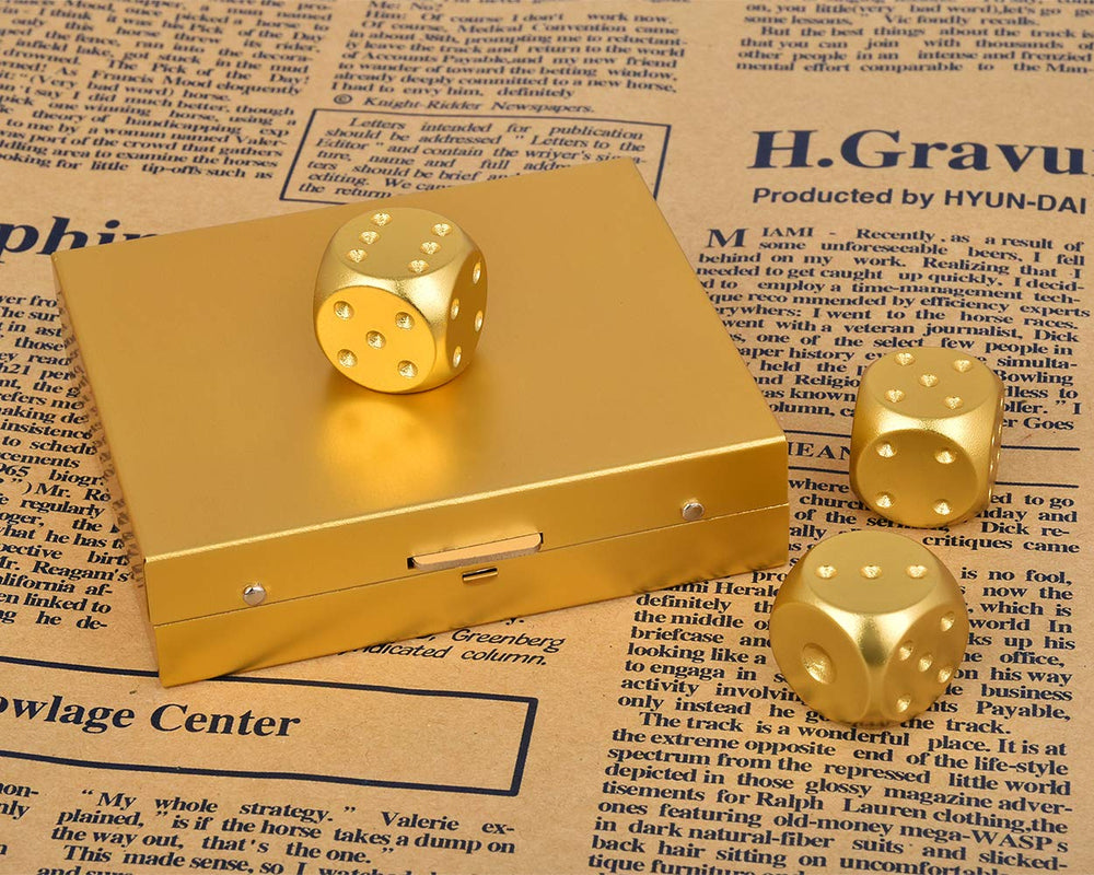 DS Distinctive Style players enjoying party night with compact metallic dice
