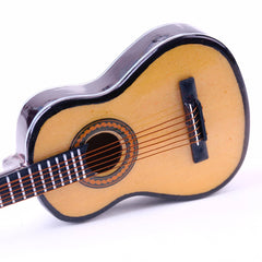 Dselvgvu dainty guitar replica pairs with dolls and dioramas.