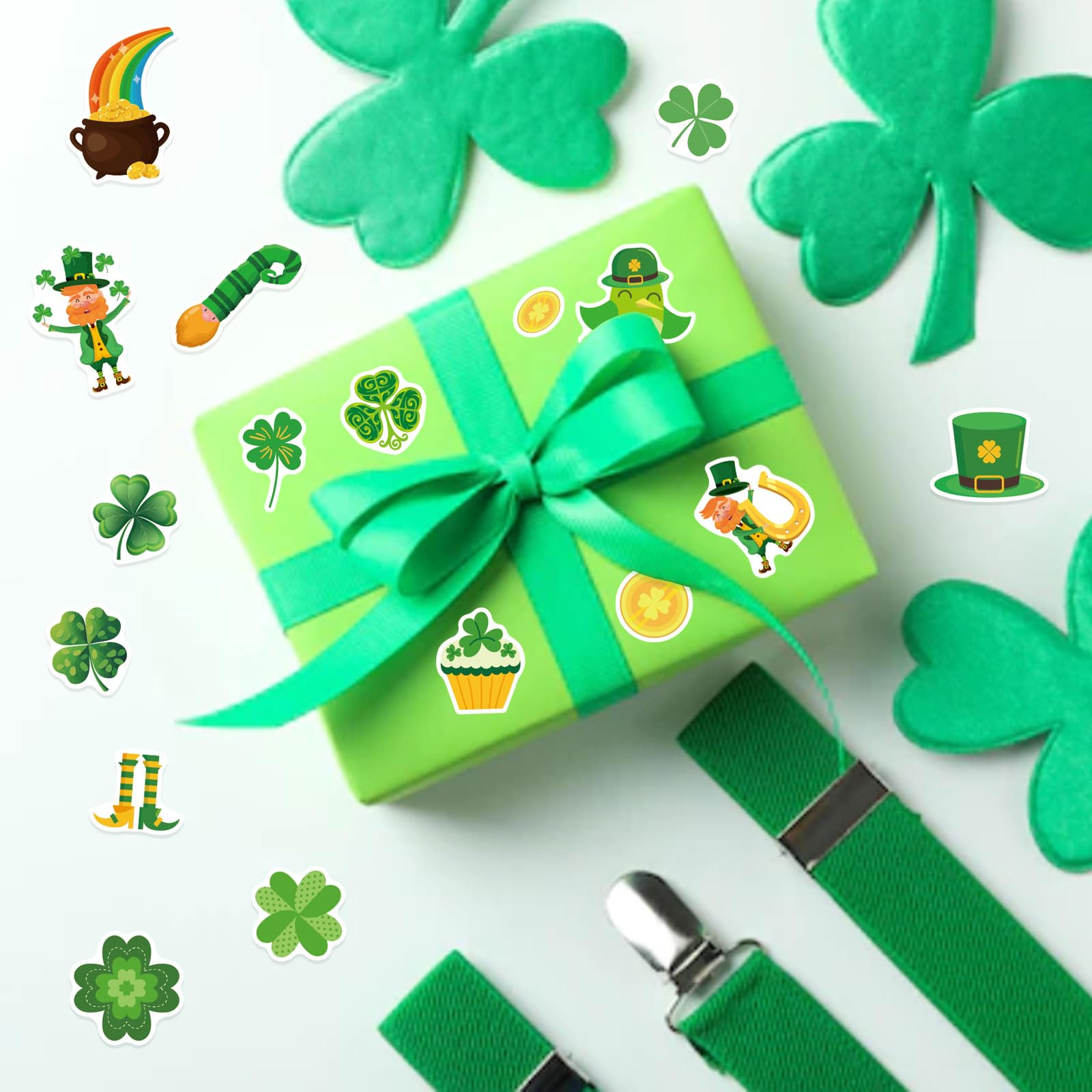 DUJAA 24-sheet pack brings joyful St Patrick's Day vibes to kids and adults.