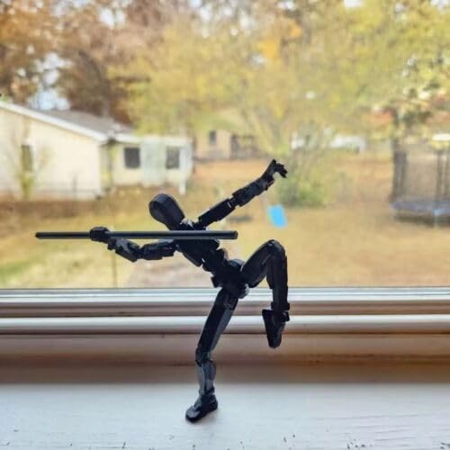 Dumwick Titan 13 3D printed from ABS and plastic materials