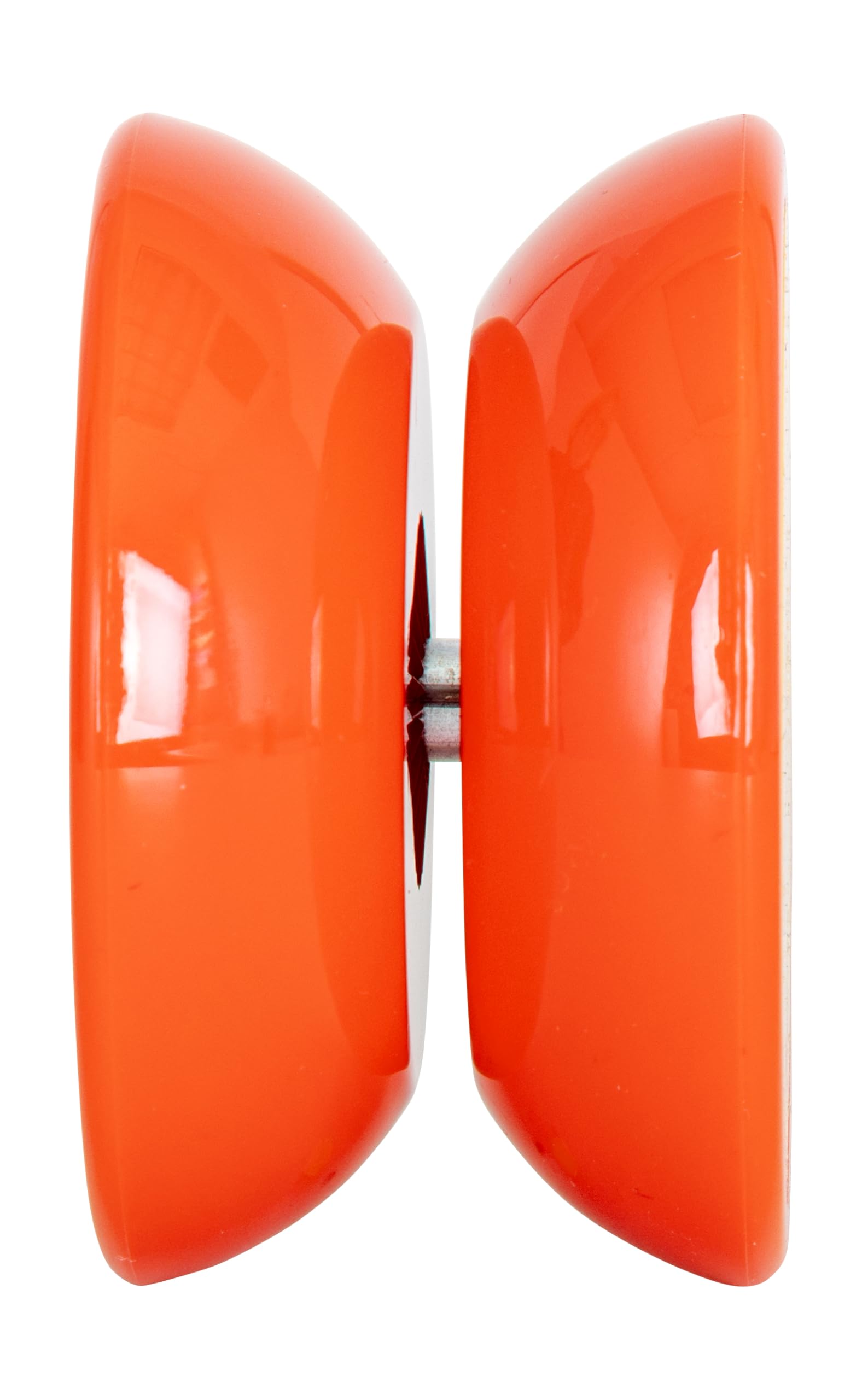 Duncan Butterfly Yo-Yo steel axle detail enables smooth spins.