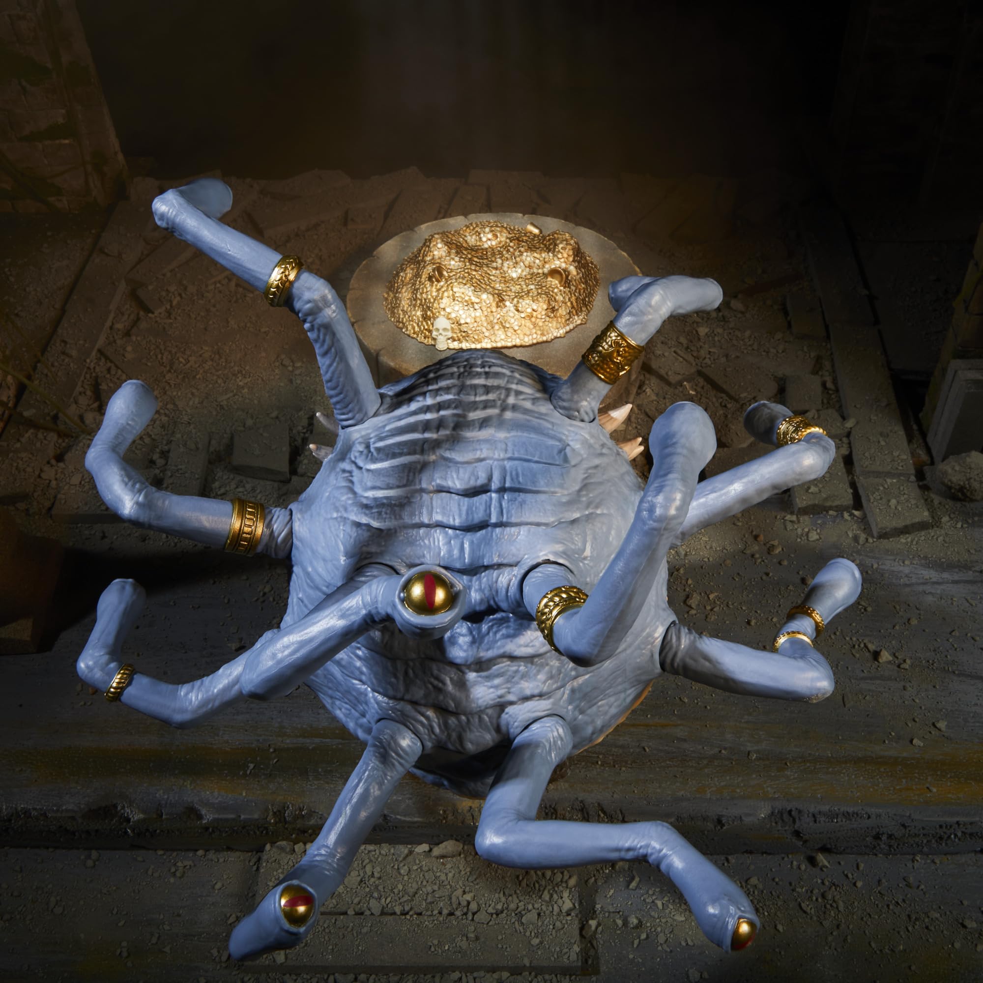 Dungeons & Dragons Xanathar figure's eye and tentacles are articulated for dramatic poses.