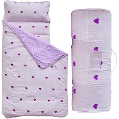 DuShow Purple heart motif adds a dreamy look for naps.