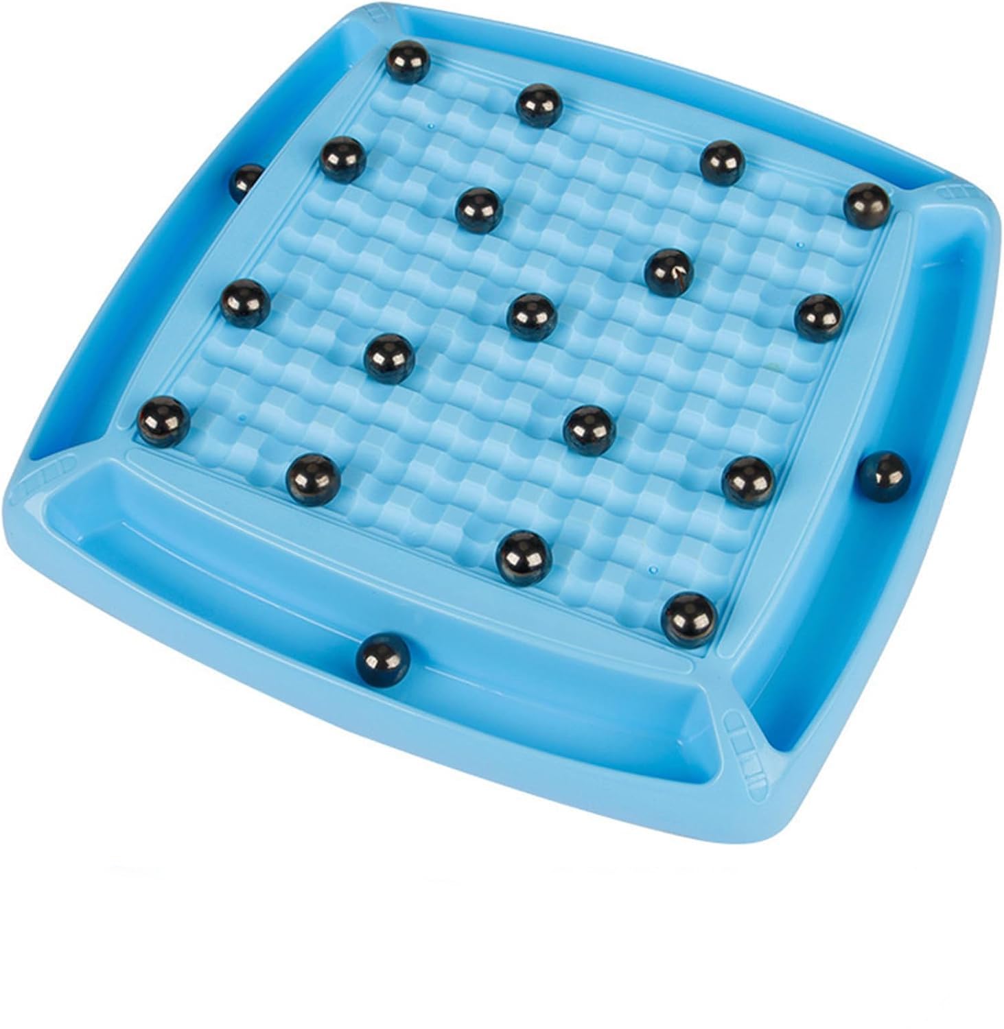 DZX US design patent-protected chess set emphasizes unique, official design.