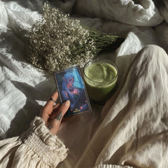 Earth Moon Magick premium 350gsm recycled-paper cards with a premium tactile feel.