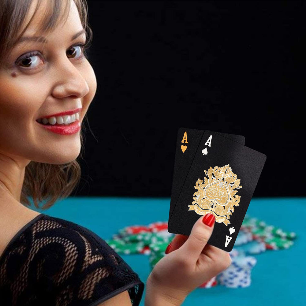 EAY Diamond black embossed-surface cards with a tactile feel for smooth shuffles.
