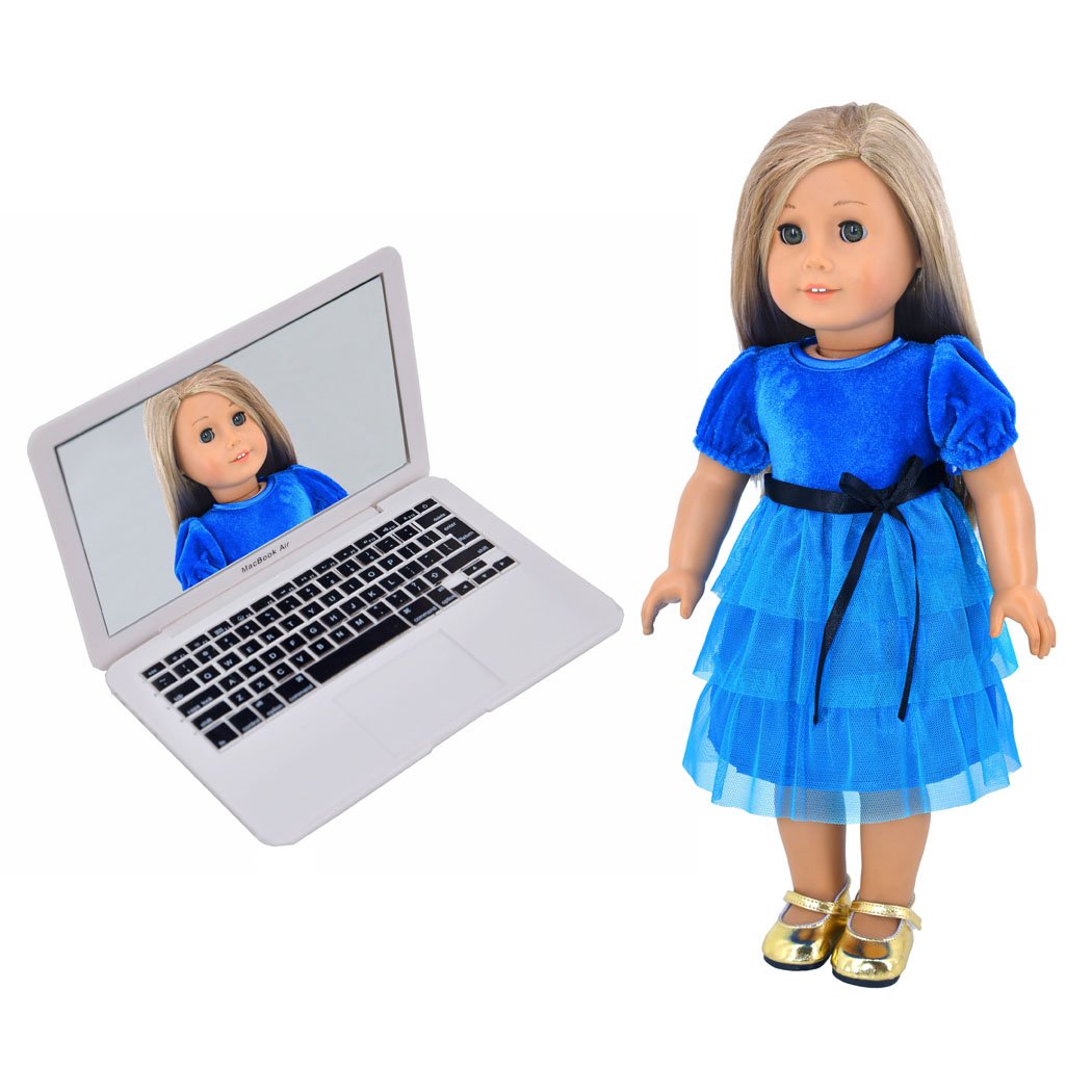 ebuddy mini laptop mirror supports playful pet moments and self-view amusement