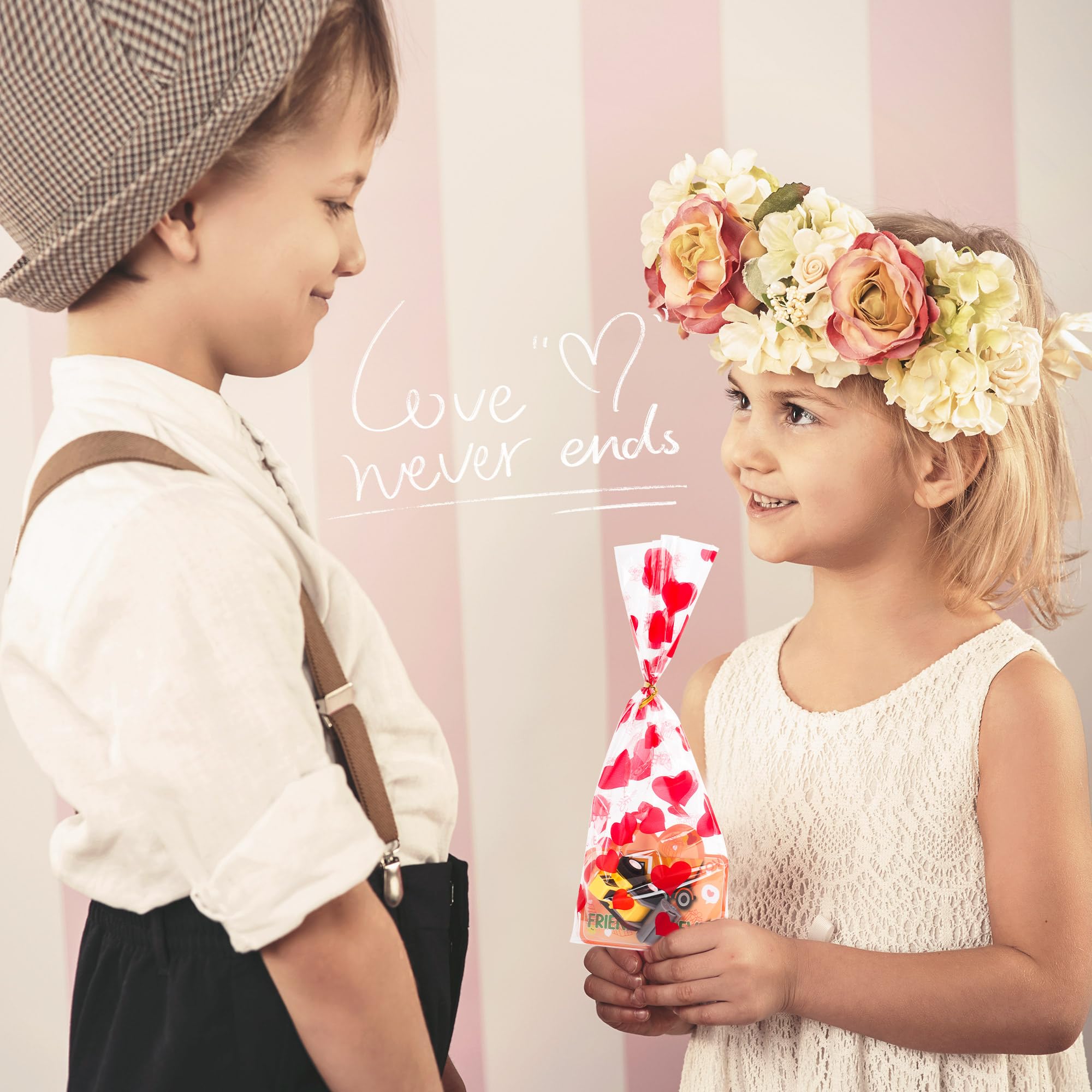 edoia classroom favors with construction cards and vehicles, easy distribution