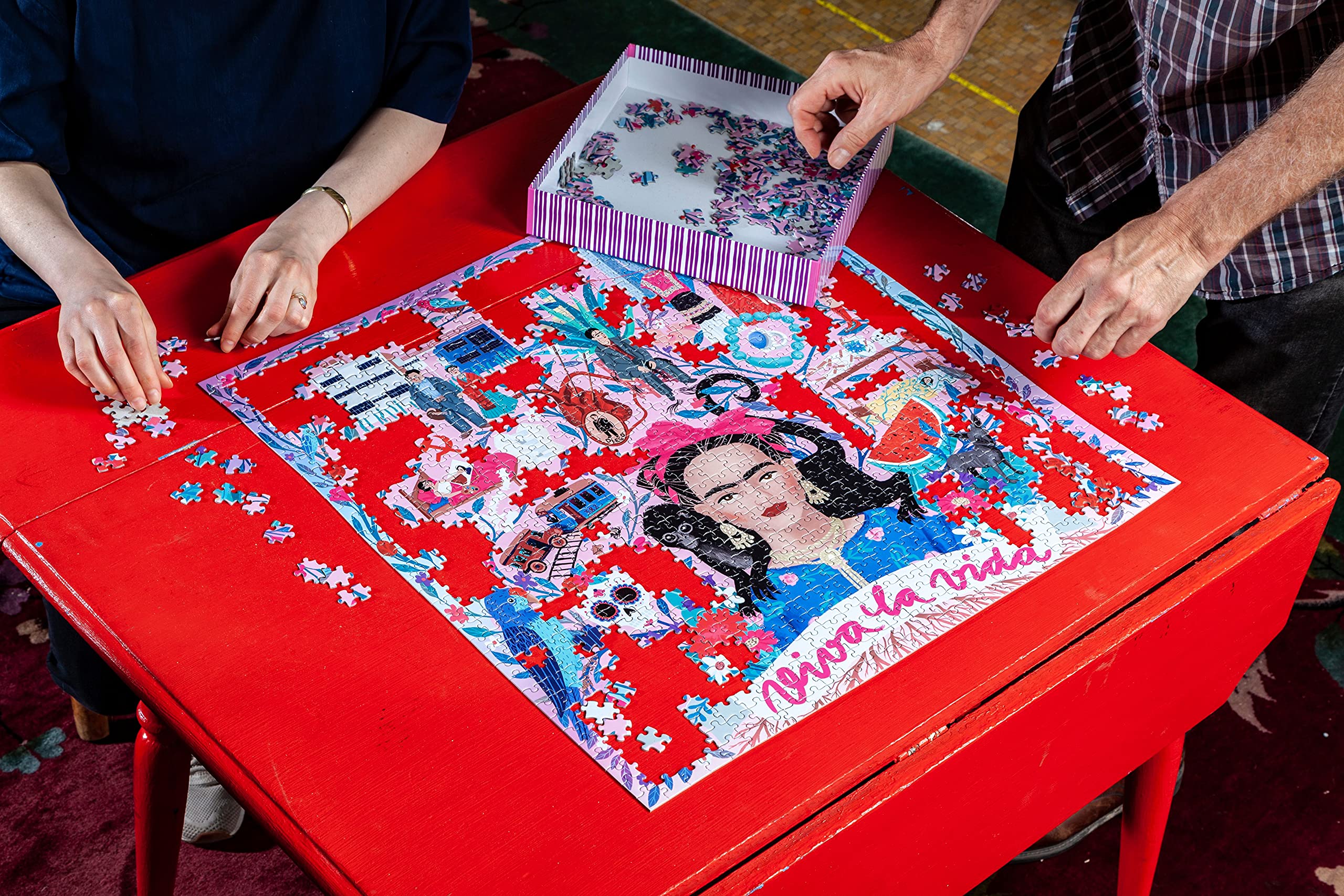eeBoo Frida Kahlo iconography puzzle design for art fans