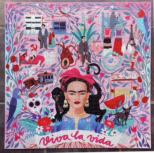 eeBoo Viva La Vida Frida Kahlo illustration close-up showing bold colors