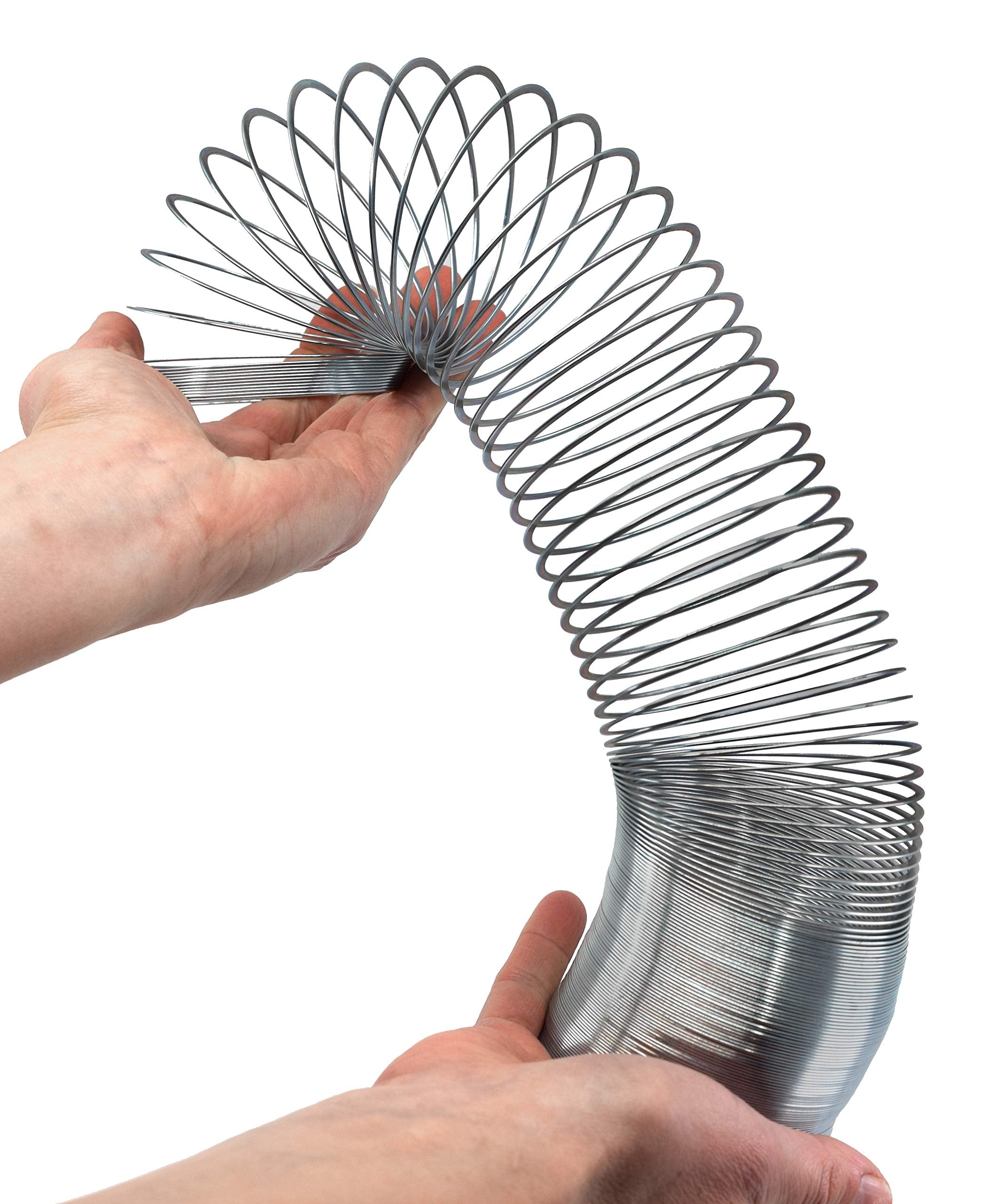 EISCO Wave Form Helix Spring demonstrates wave concepts in action