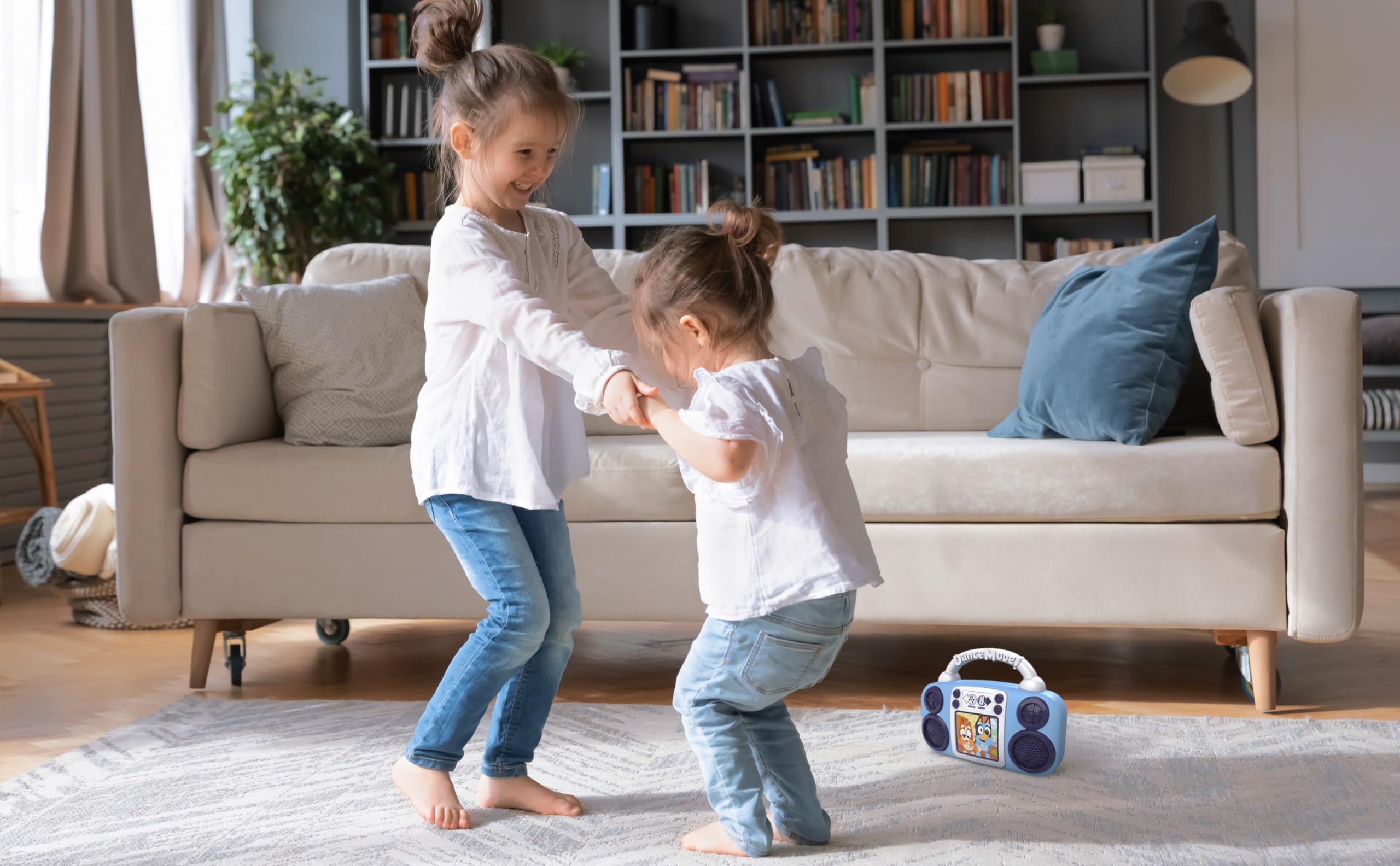 ekids Bluey Toy Music Player in game mode with dancer-friendly mode animation