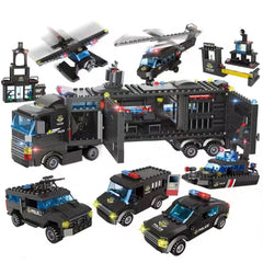 ELAICREE 1102-piece mobile command center truck for imaginative city play and teamwork.