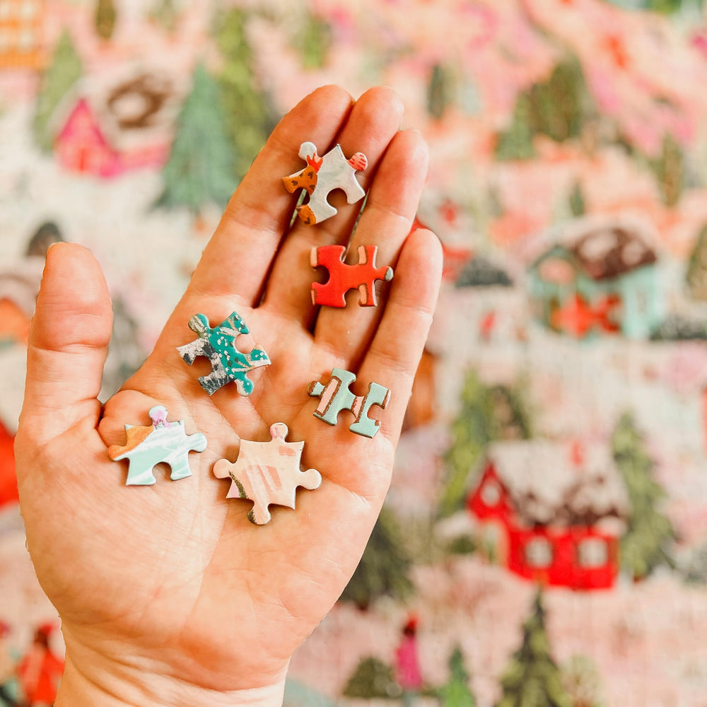 Elena Essex Alpine Holiday puzzle precision-cut edges for snug interlock