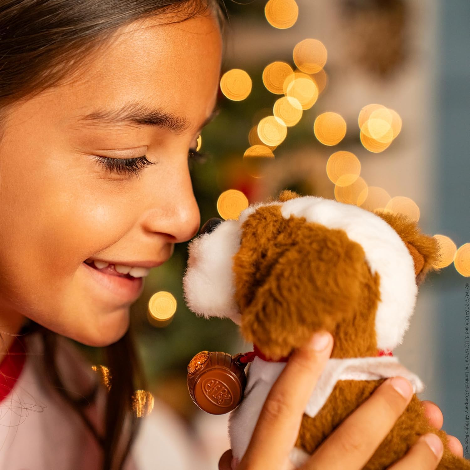 Boxed multi-item bundle ideal for gifting and family holiday memories.