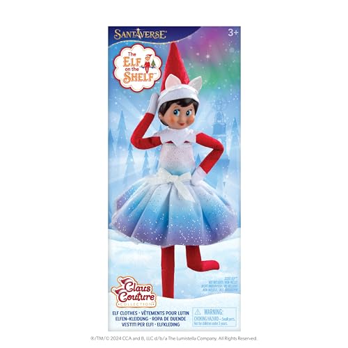 The Elf on the Shelf Northern lights fabric detail adds shimmering magic to your elf's outfit.